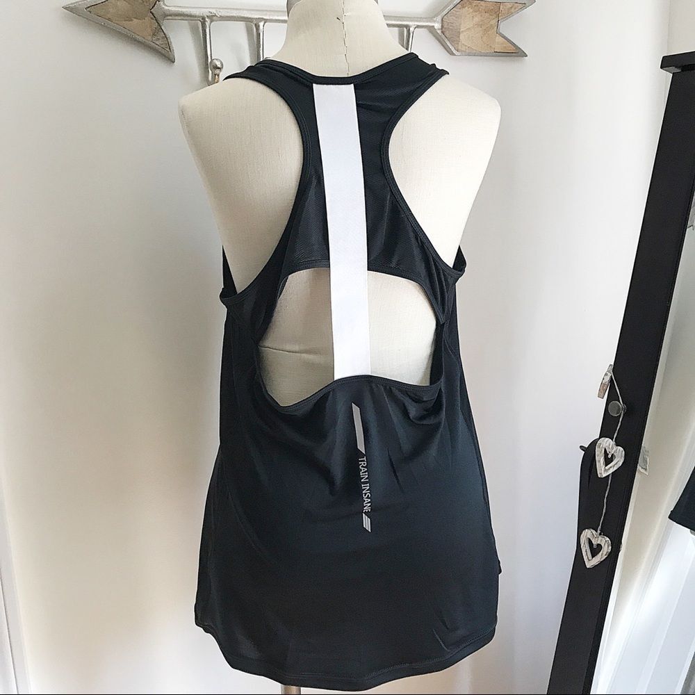 ✨WorkOut Top✨ - Picture 3 of 3